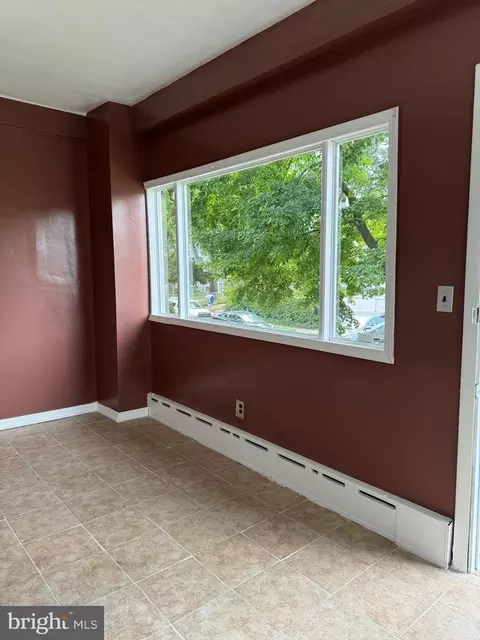 314 S Fairview Ave, Upper Darby, PA 19082 photo 3