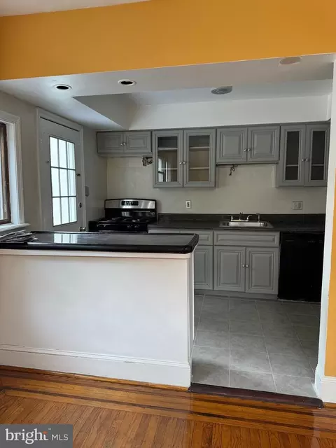 314 S Fairview Ave, Upper Darby, PA 19082 photo 11