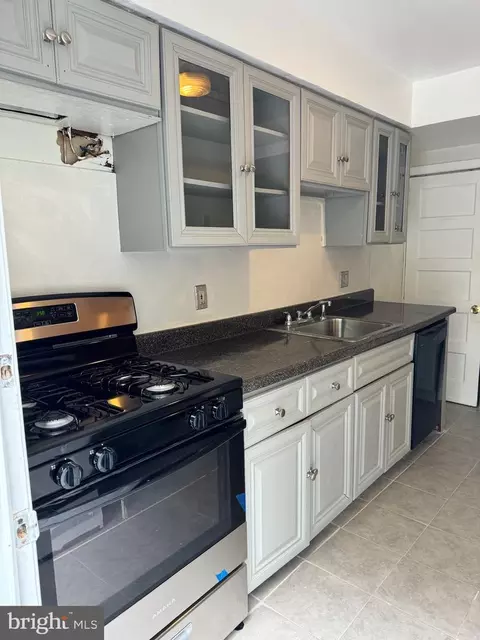 314 S Fairview Ave, Upper Darby, PA 19082 photo 13