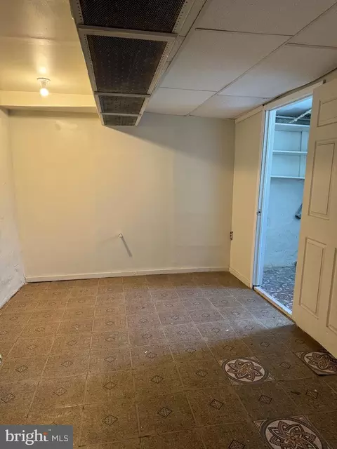 314 S Fairview Ave, Upper Darby, PA 19082 photo 28