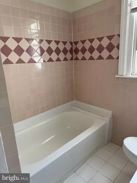 314 S Fairview Ave, Upper Darby, PA 19082 photo 18