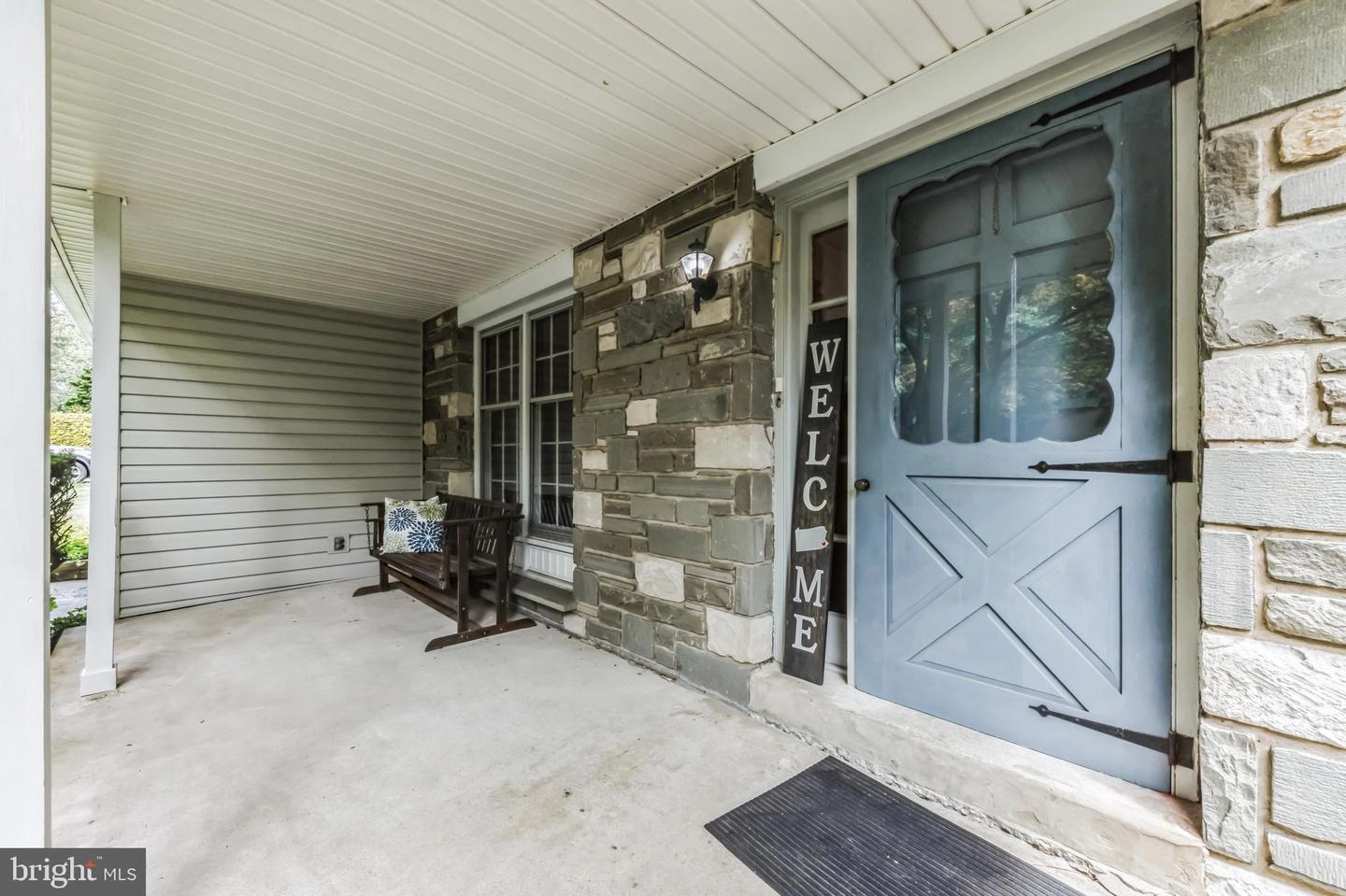 406 Bickmore Dr, Wallingford, PA 19086 photo 2