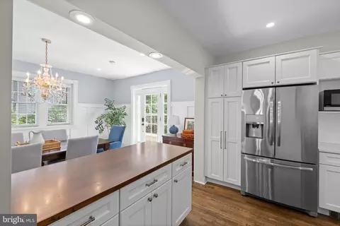 Kitchen - 404 N Wayne Ave, Wayne, PA 19087 photo 4 of 5