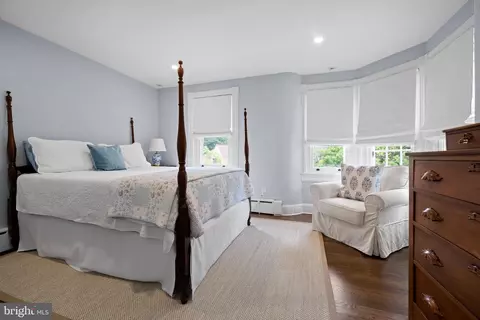 Bedroom - 404 N Wayne Ave, Wayne, PA 19087 photo 4 of 8