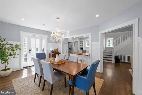 Dining - 404 N Wayne Ave, Wayne, PA 19087 photo 2 of 4