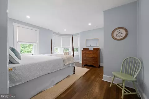 Bedroom - 404 N Wayne Ave, Wayne, PA 19087 photo 3 of 8