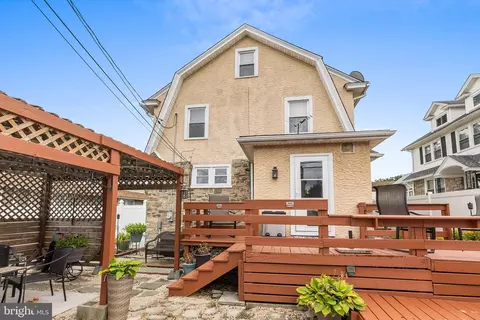 Exterior - 413 Netherwood Rd, Upper Darby, PA 19082 photo 5 of 10