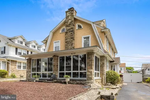 Exterior - 413 Netherwood Rd, Upper Darby, PA 19082 photo 3 of 10