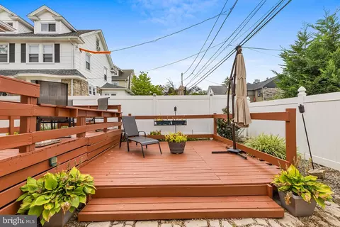 Exterior - 413 Netherwood Rd, Upper Darby, PA 19082 photo 9 of 10