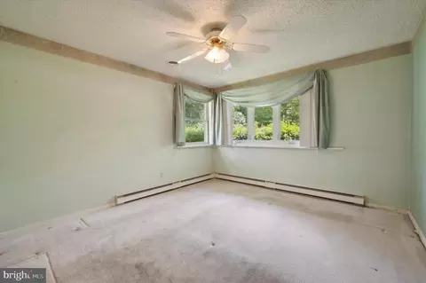 Bedroom - 417 Pinecrest Rd, Springfield, PA 19064 photo 1 of 4