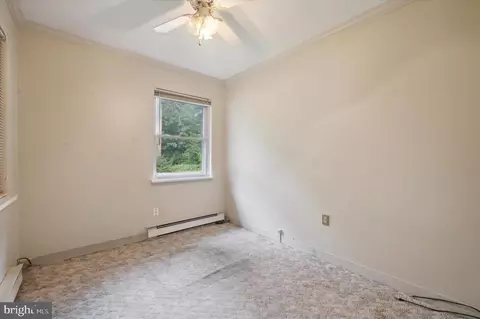 Bedroom - 417 Pinecrest Rd, Springfield, PA 19064 photo 4 of 4