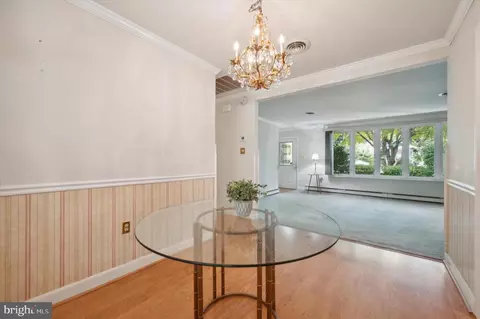 Dining - 417 Pinecrest Rd, Springfield, PA 19064 photo 2 of 3
