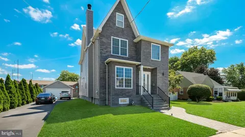 1121 Prospect Ave, Prospect Park, PA 19076