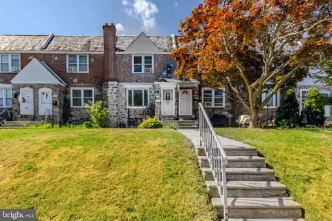 242 Le Carra Dr, Lansdowne, PA 19050