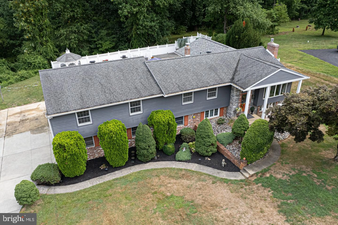 View/Area - 8 Devon Ln, Media, PA 19063 photo 4 of 5