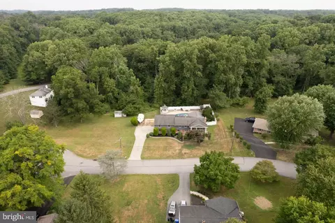 View/Area - 8 Devon Ln, Media, PA 19063 photo 1 of 5