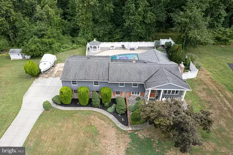 View/Area - 8 Devon Ln, Media, PA 19063 photo 2 of 5