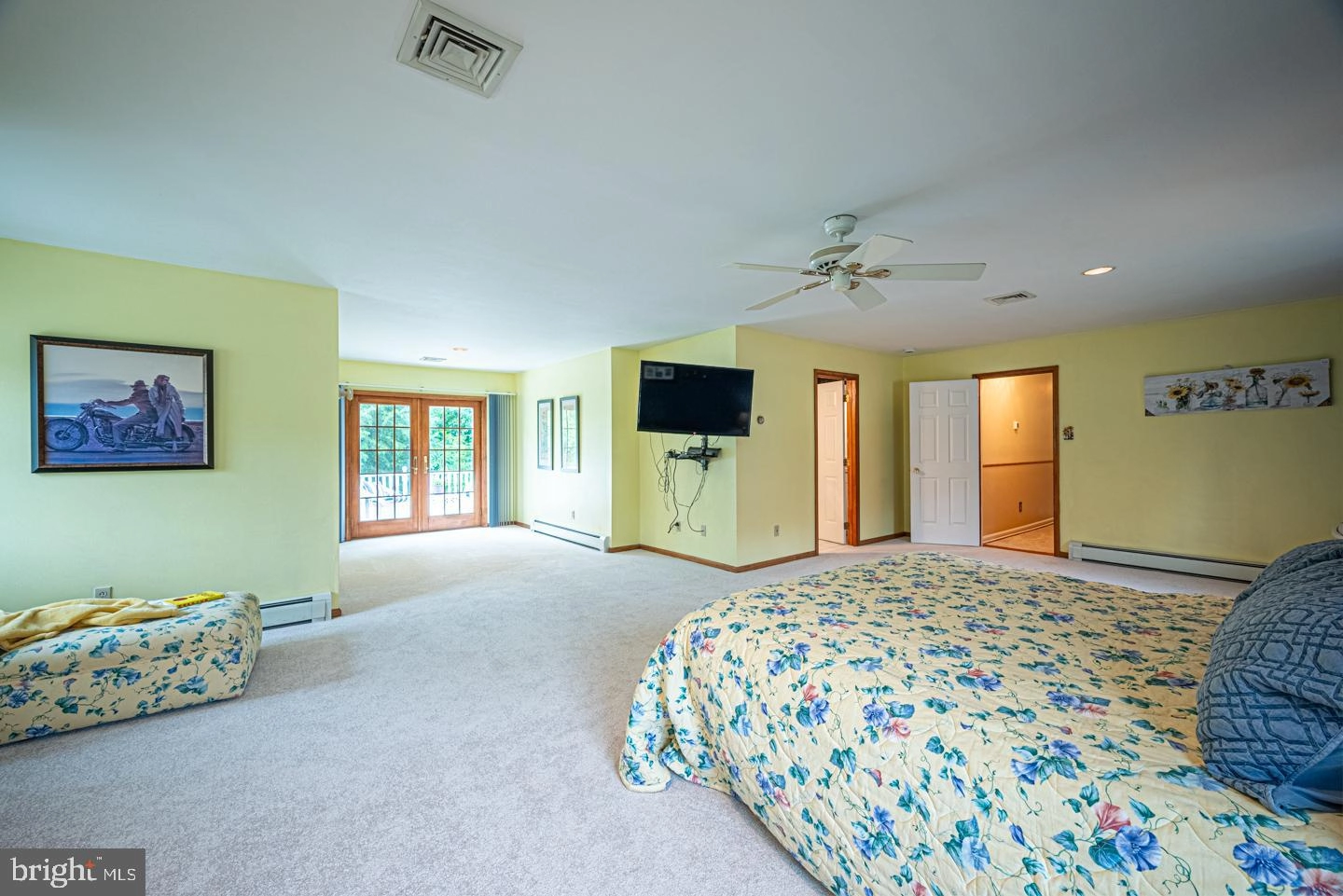 Bedroom - 8 Devon Ln, Media, PA 19063 photo 5 of 6