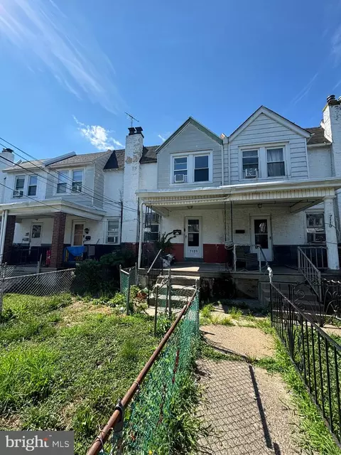 7108 Clover Ln, Upper Darby, PA 19082