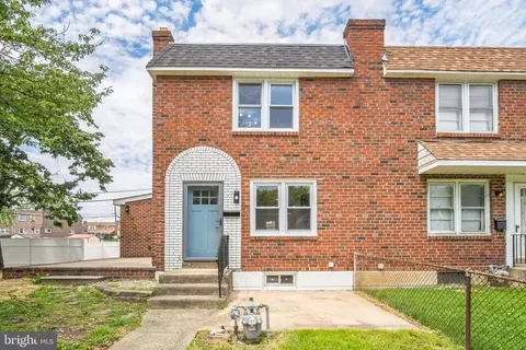 1131 Taylor Dr, Folcroft, PA 19032