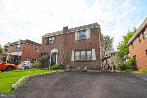 3222 Tom Sweeney Dr, Brookhaven, PA 19015
