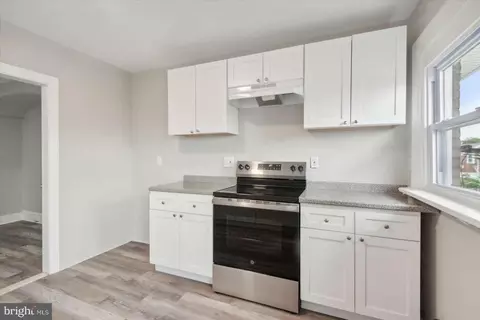Kitchen - 283 Copley Rd, Upper Darby, PA 19082 photo 2 of 2