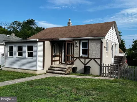 22 12 Taylor Ave, Boothwyn, PA 19061