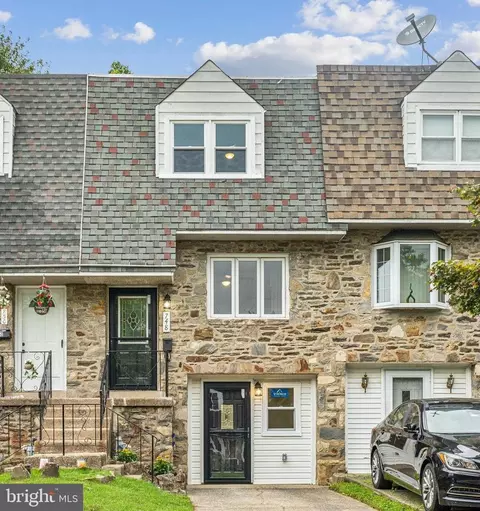 748 Windsor Cir, Folcroft, PA 19032