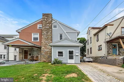 3823 Albemarle Ave, Drexel Hill, PA 19026