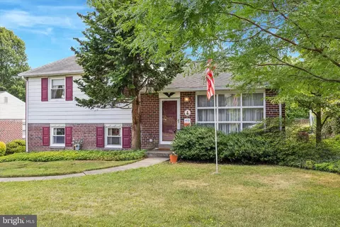 410 Achille Rd, Havertown, PA 19083