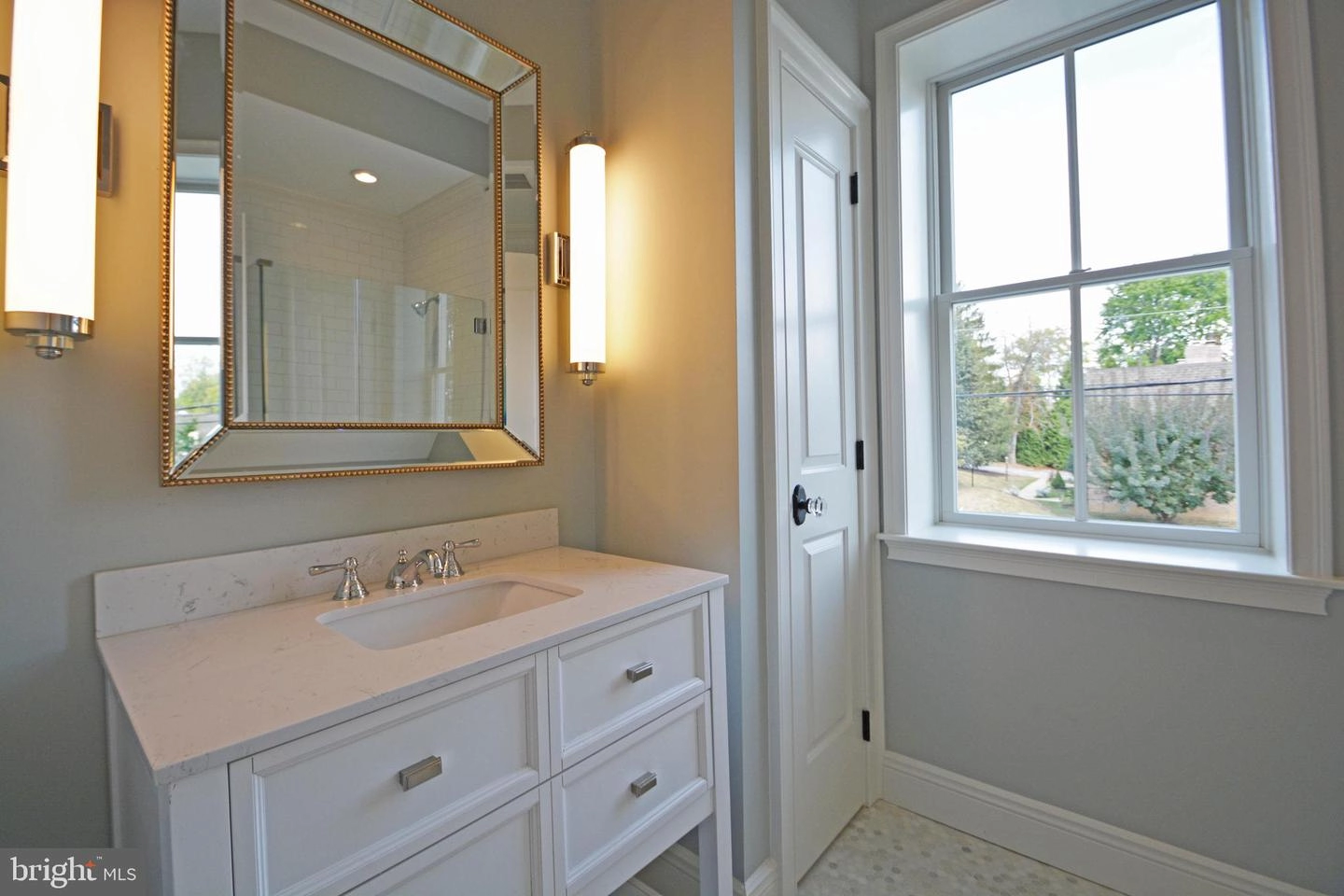 200 W Wayne Ave, Wayne, PA 19087 photo 6