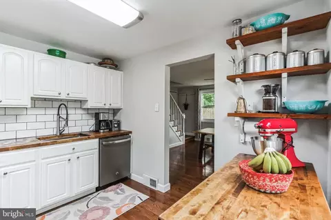 102 Moore Rd, Wallingford, PA 19086 photo 5