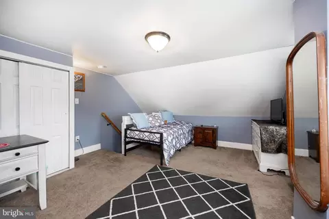 Bedroom - 222 Highland Ave, Wayne, PA 19087 photo 4 of 5