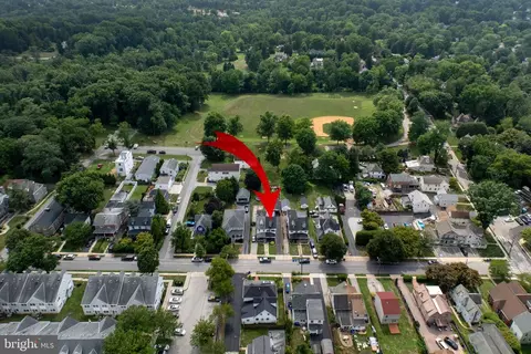 View/Area - 222 Highland Ave, Wayne, PA 19087 photo 3 of 7