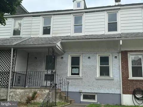 508 Saude Ave, Essington, PA 19029