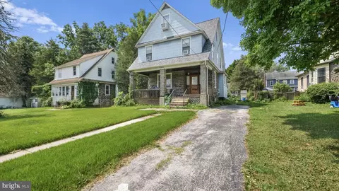 20 N Linden Ave, Aldan, PA 19018