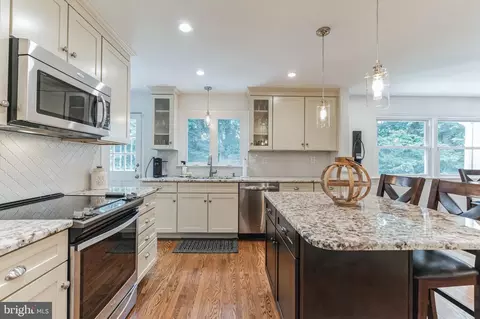 Kitchen - 446 Conard Dr, Springfield, PA 19064 photo 7 of 7