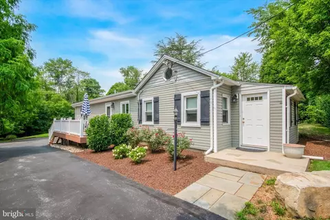 214 S Pennell Rd, Media, PA 19063