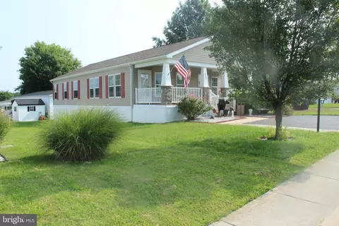 300 Winterset Rd, Garnet Valley, PA 19060