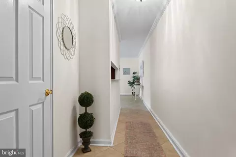 Entry Way - 412 N Wayne Ave #B1, Wayne, PA 19087 photo 1 of 2