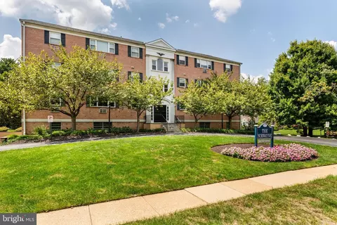 Other - 412 N Wayne Ave #B1, Wayne, PA 19087 photo 2 of 6