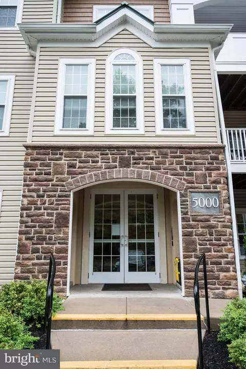 5000 Village Way #5303, Boothwyn, PA 19061