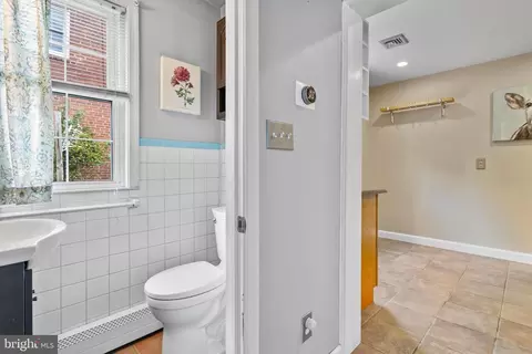 448 E Thomson Ave, Springfield, PA 19064 photo 18