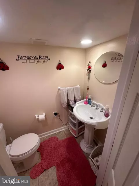 3540 W 10th St, Marcus Hook, PA 19061 photo 22