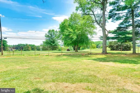 628 Vernon Rd, Springfield, PA 19064 photo 9