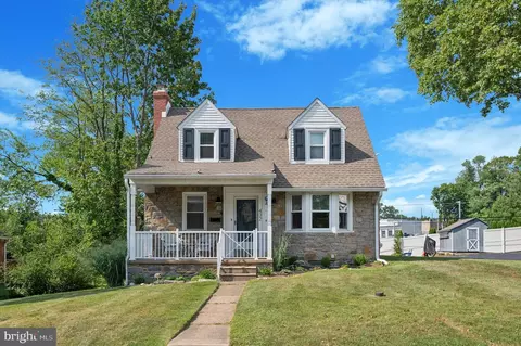 432 Glendale Cir, Springfield, PA 19064