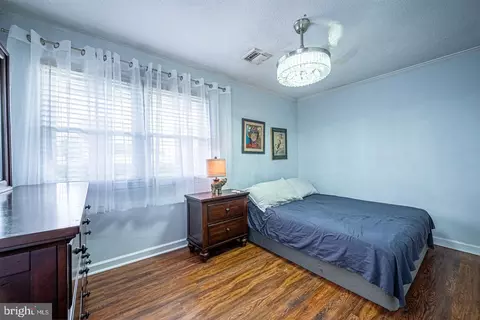 Bedroom - 120 Edward St, Marcus Hook, PA 19061 photo 2 of 4