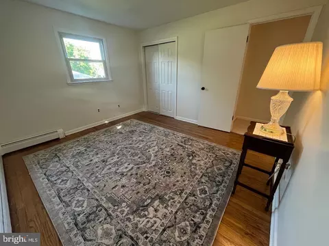 Bedroom - 2867 Larkin Rd, Ogden, PA 19061 photo 3 of 4