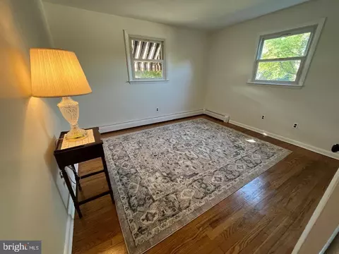 Bedroom - 2867 Larkin Rd, Ogden, PA 19061 photo 4 of 4