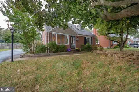 427 Wayne Ave, Springfield, PA 19064